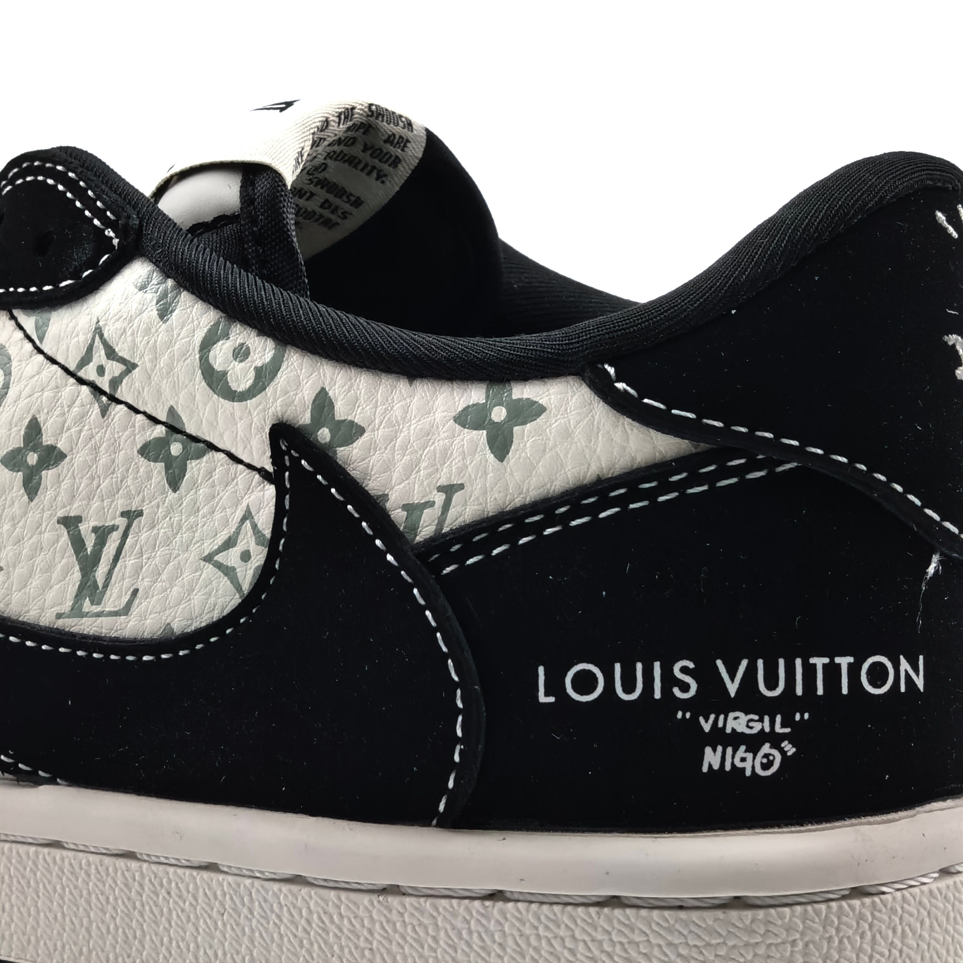 81a909e7e7c0dafffdfce50a3850e98d