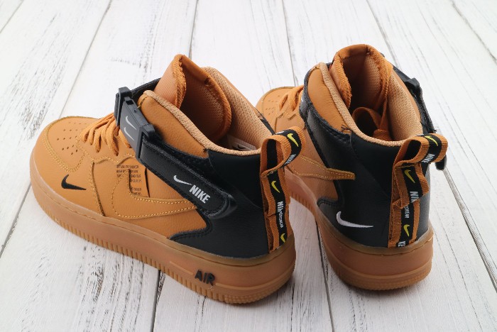 Nike_Air_Force_1_AF1_07_Mid_LV8_Wheat_Black_White_804609_107_P4