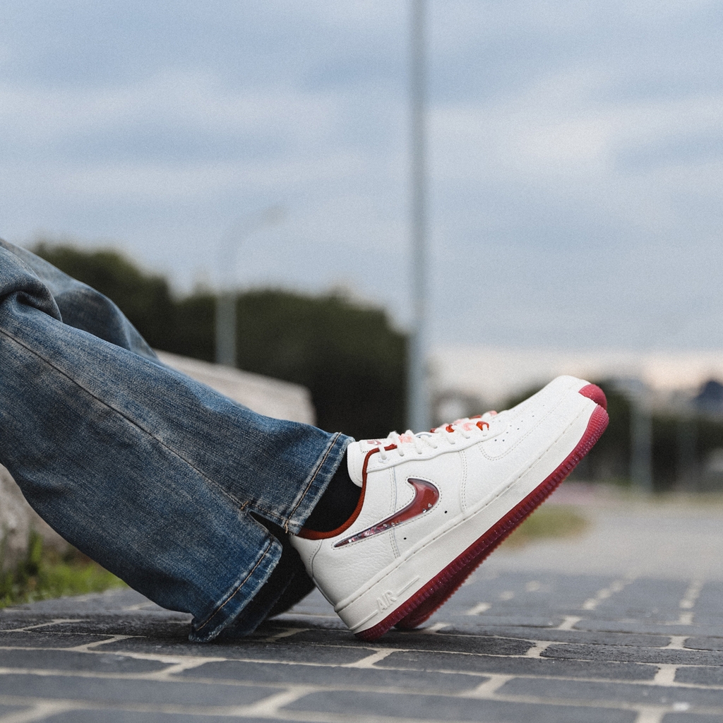 air-force-valentine-2024-fz5068-161-8-305db589-44cd-46d0-8e5f-50043cd996e5